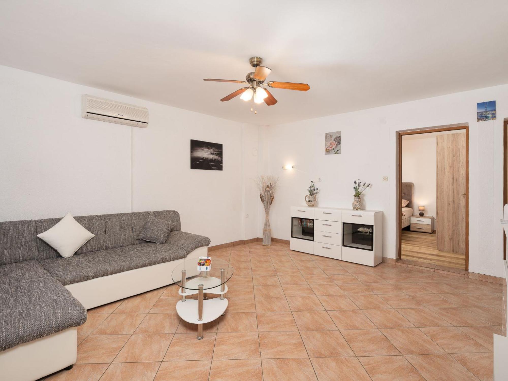 Apartment Mia-1 By Interhome Obrovac Kültér fotó